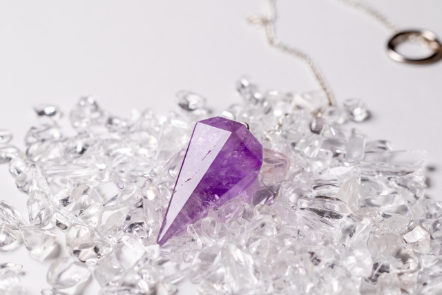 紫水晶（むらさきすいしょう）／アメジスト